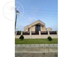 4 Bedrooms House Detached