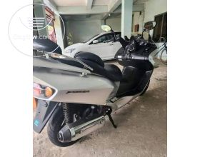 Honda majesty motorbike
