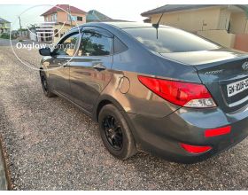 Hyundai Accent GLS