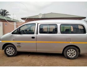 Hyundai H200