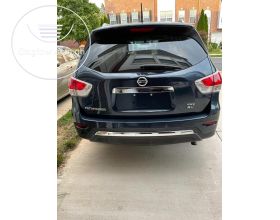 Nissan Pathfinder SV 4X4
