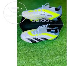Soccer boost available for size from 35 to 45