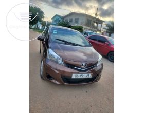 Toyota vitz Jewela 