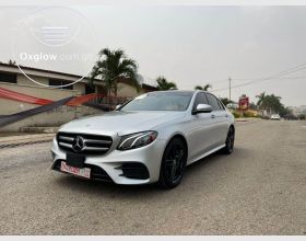 2019 MERCEDES BENZ E300