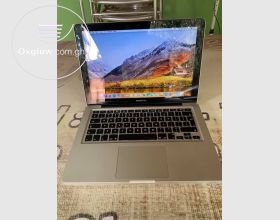 MacBook Pro Core i5 Laptop