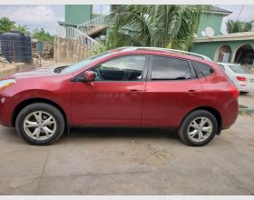 .2009 Nissan Rogue DV For Sale.