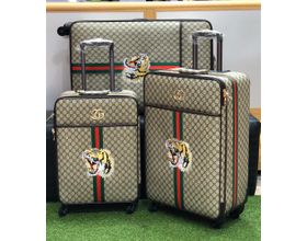 This Is Original “Goyard” Traveling Luggage Bags Tot in Accra