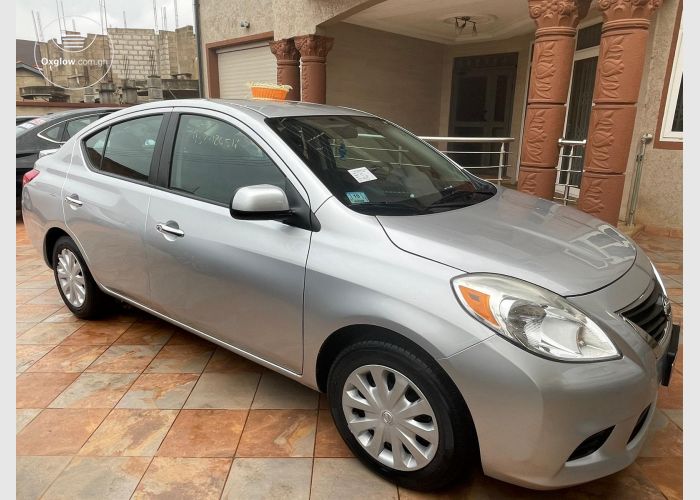  2013 NISSAN VERSA SV