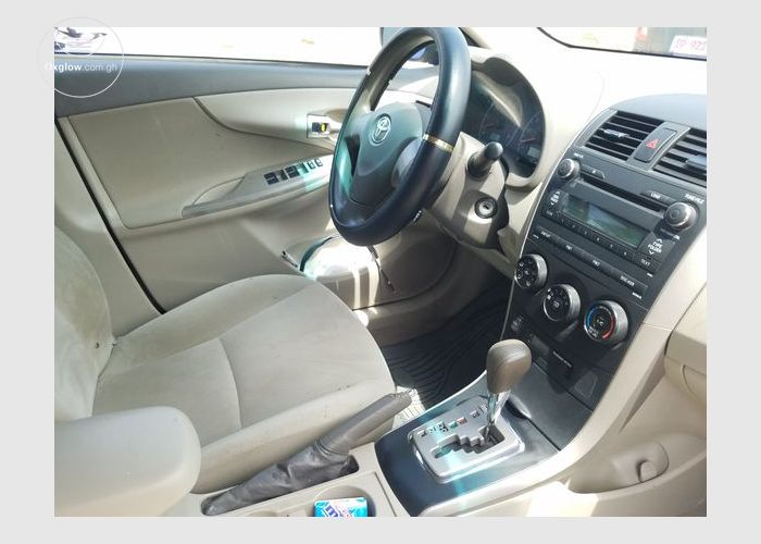  Toyota Corolla  2010