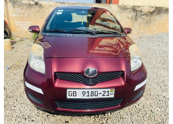  2010 TOYOTA VITZ 4 PLUGS