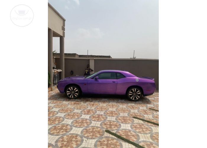  2015 Dodge Challenger SRT