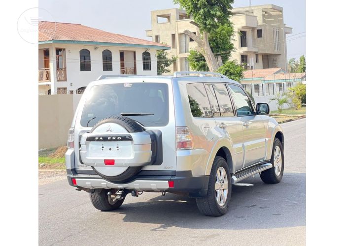  Mitsubishi Pajero