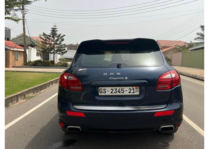  Porsche Cayenne S