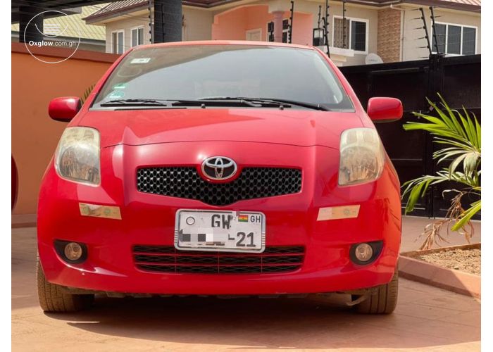 2009 TOYOTA YARIS