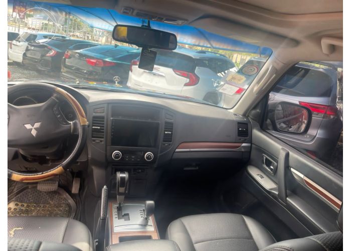 2010 Mitsubishi Pajero For Sale