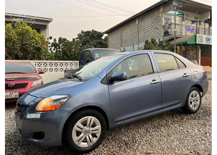 2010 Toyota Yaris