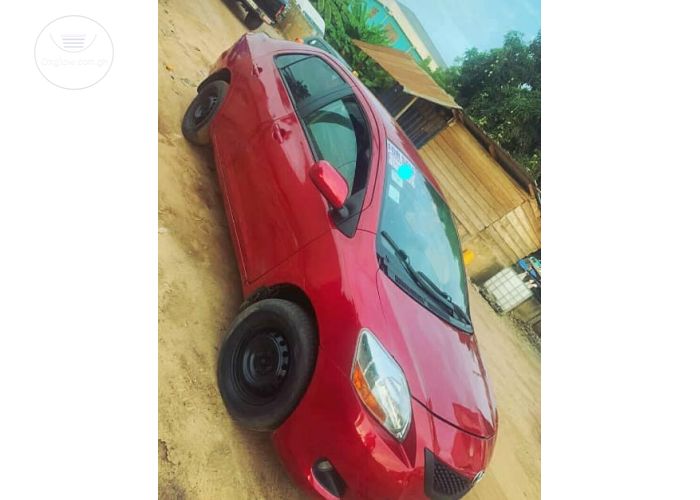 2010 Toyota Yaris