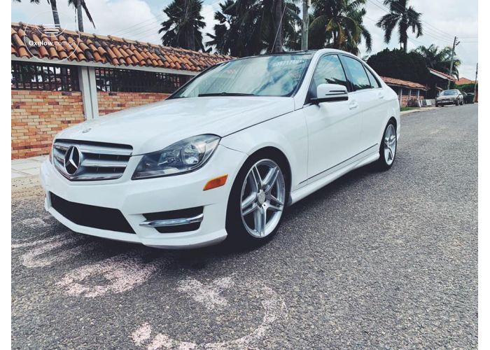 2013 Mercedes Benz C250