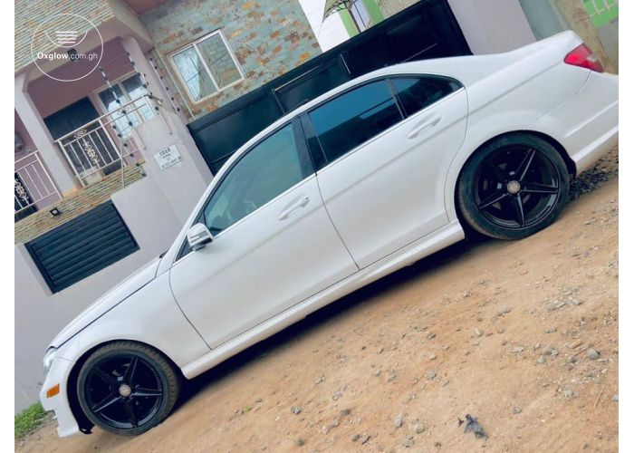 2013 model Mercedes Benz C250