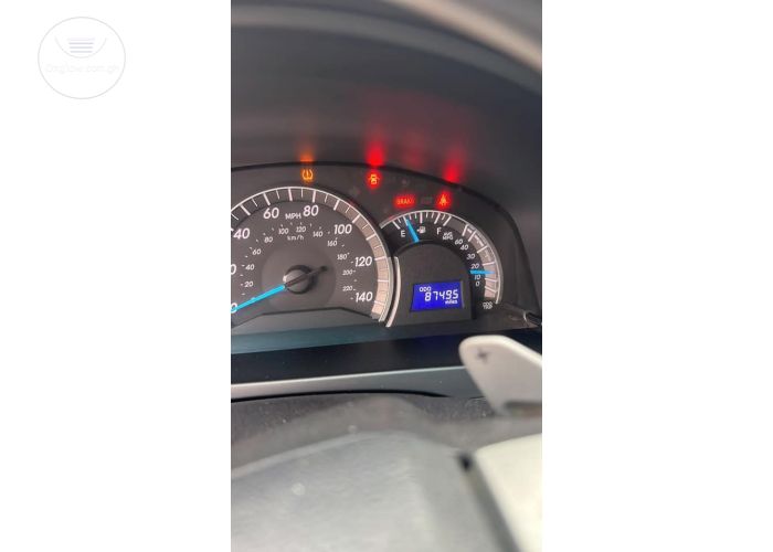 2014 TOYOTA CAMRY FULL OPTION