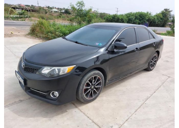 2014 Toyota Camry SE