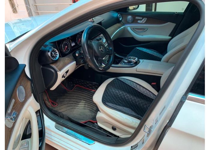 2017 Mercedes-Benz E300 