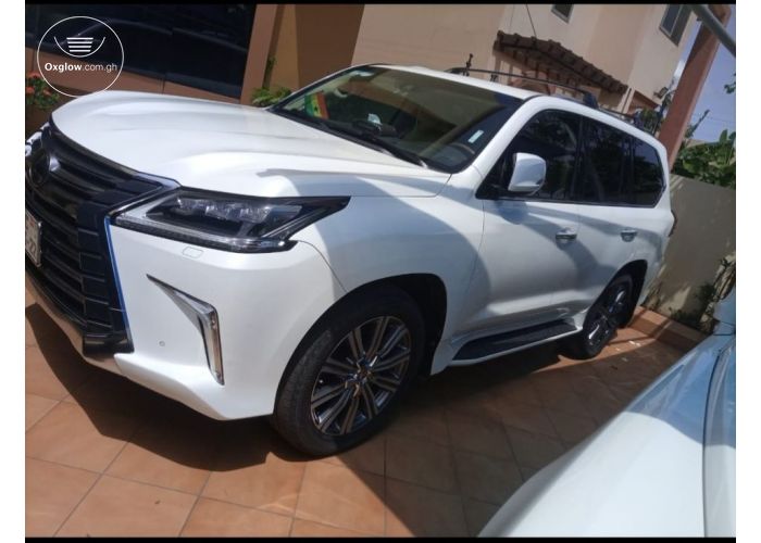 2017 Model LEXUS LX570 Registered 22 Full Option