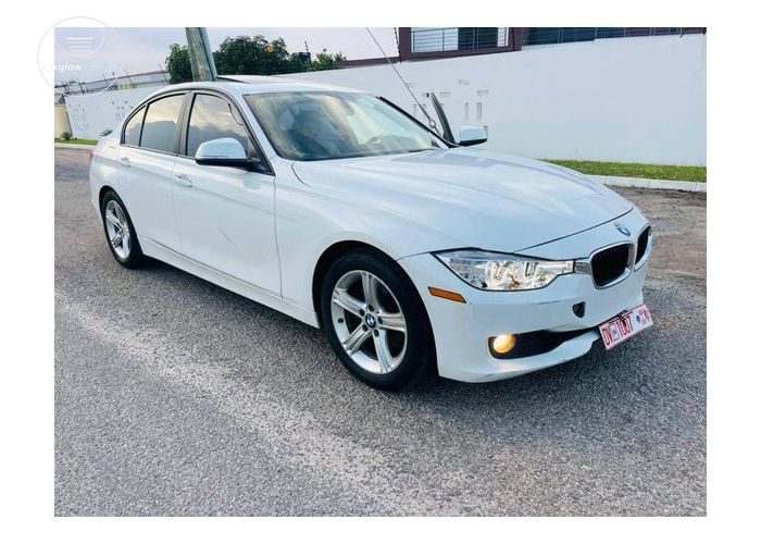 BMW 3 Series 328i