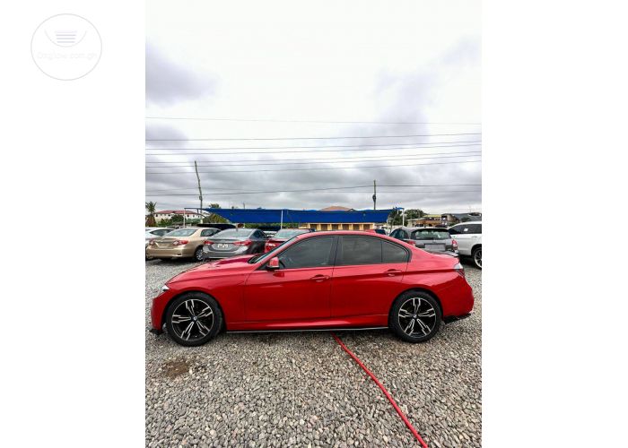 BMW 320i