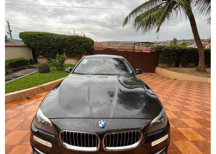 BMW 520i