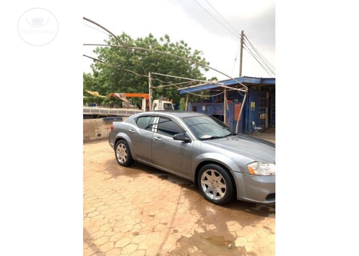 Dodge Avenger 