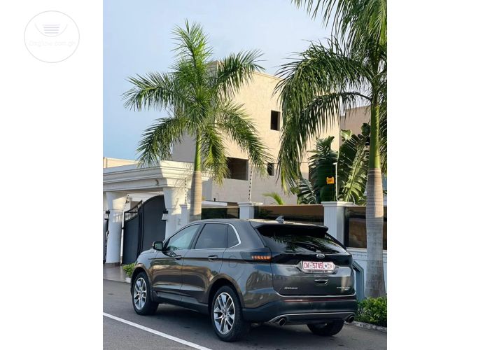 Ford Edge Titanium