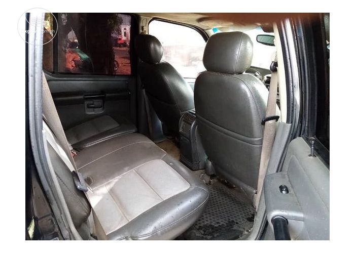 Ford Explorer Pick Up