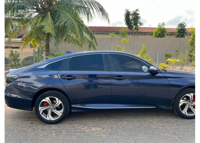 Honda Accord Touring