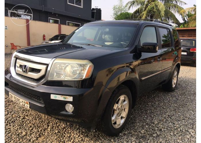 Honda Pilot Touring 2012 Model