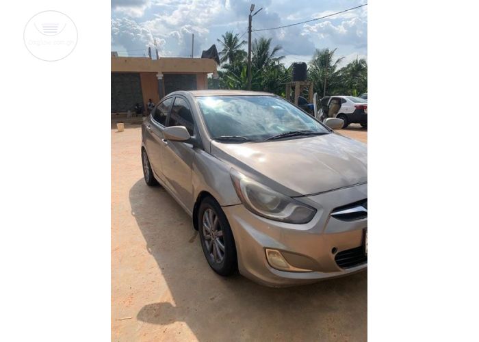 Hyundai Accent 