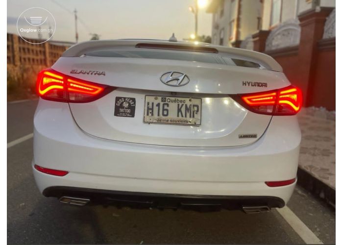 Hyundai Elantra 