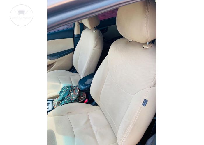 Hyundai Elantra 2011