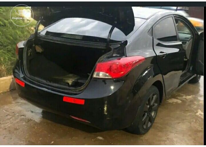 Hyundai Elantra 2013 