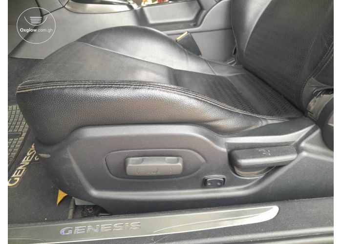 Hyundai Genesis Coupe