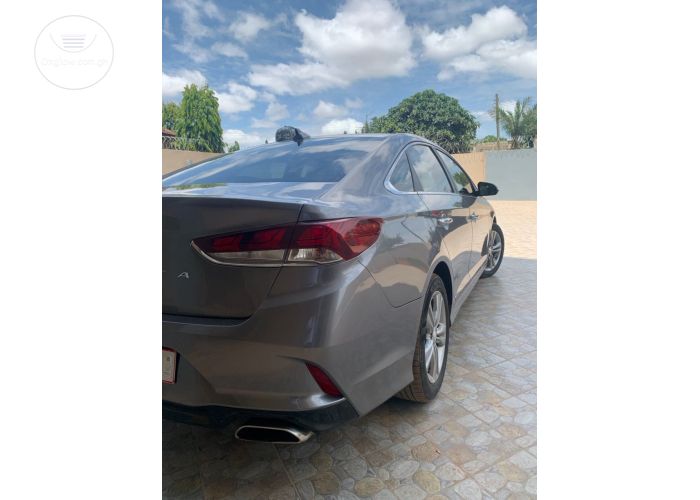 Hyundai Sonata SE