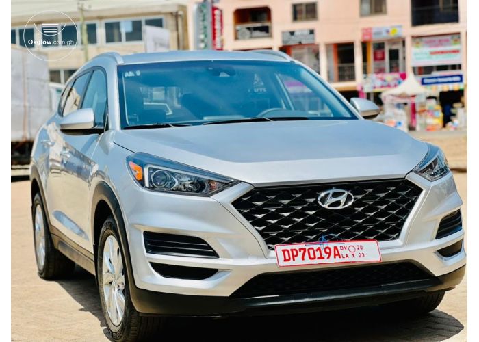 Hyundai Tucson LX