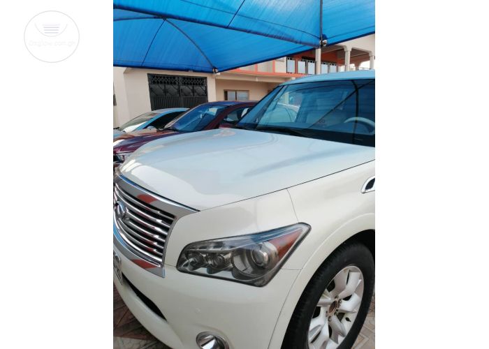 Infiniti QX56