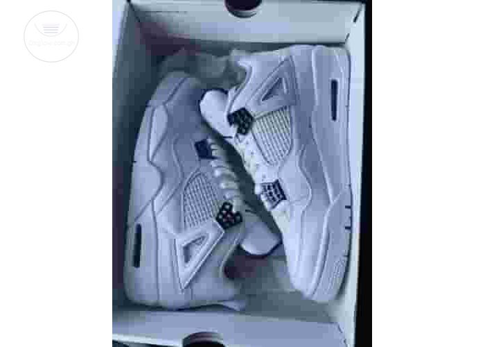 Listing Fallback Image