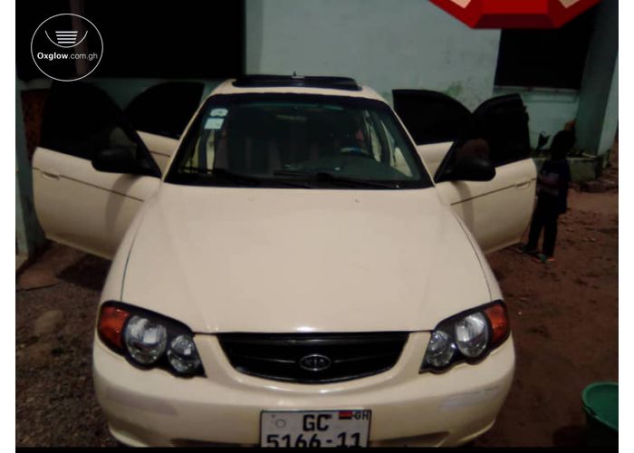 Kia Shuma 