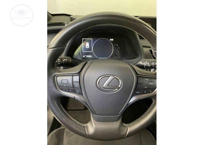 LEXUS UX 200