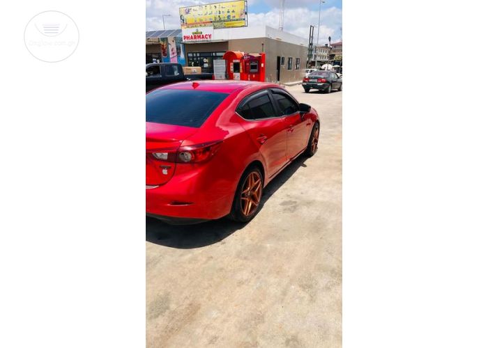 Mazda 3 Grand Touring