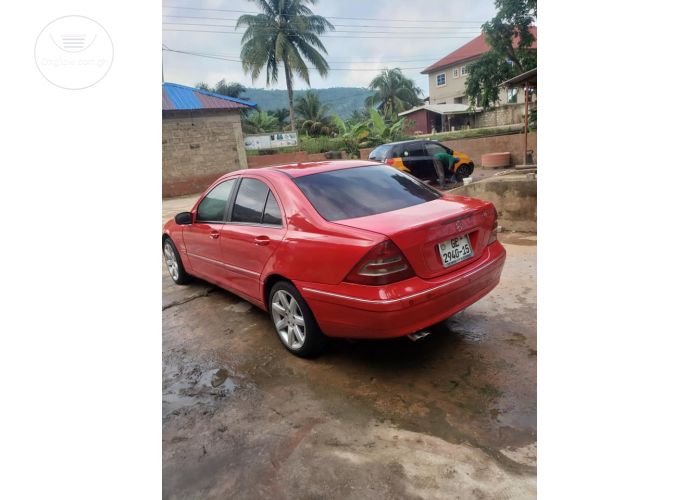 Mercedes-Benz C 250