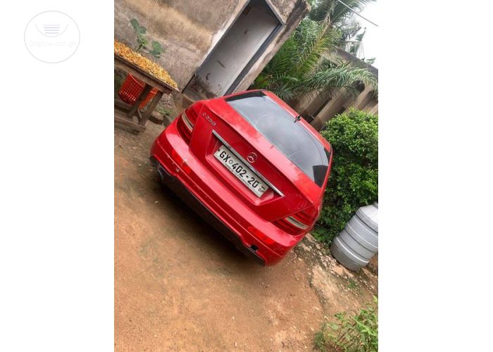 Mercedes Benz C-250
