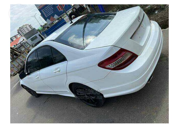 Mercedes-Benz C250
